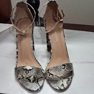 Elegant Snakeskin Women's Heels